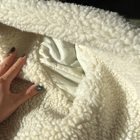 Baby Blue Corduroy Levi’s Jacket - Picture 5 of 6